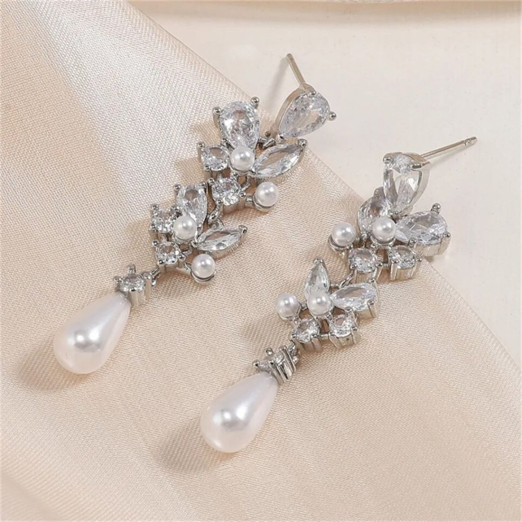Floral Frost Pearl Dangle Earrings Wedding Formal Pearl Silver Fashion Jewelry